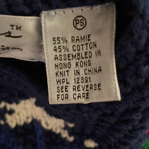 Vintage Signatures by Northern Isles Petites 🎄Knitted by Hand🎅🏻 - Picture 4 of 16